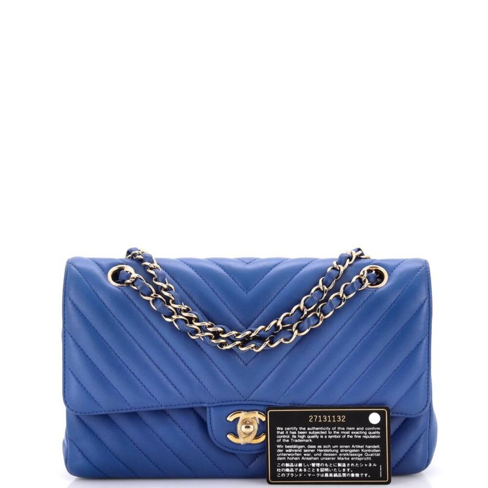 Chanel Classic Double Flap Bag Chevron Lambskin Medium Blue - Picture 2 of 10